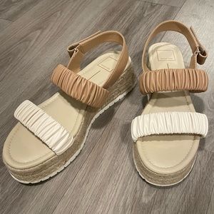 Dolce Vita platform sandals size 9 *BRAND NEW*